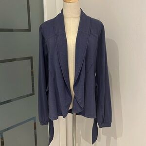 *FLAWED* Lululemon Women's Blue Dance Pulse Wrap *FLAWED*